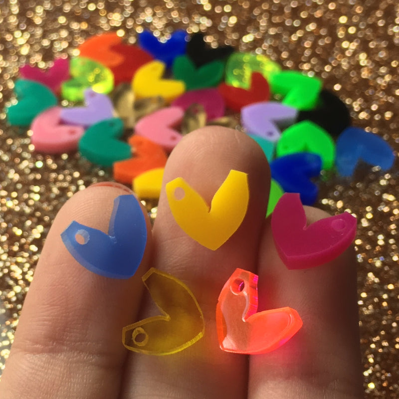 Sharped Hearts / 30 Pieces, 13mm
