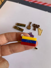 Venezuela tengo en ti mis ilusiones - 10 dijes (25 a 30mm)