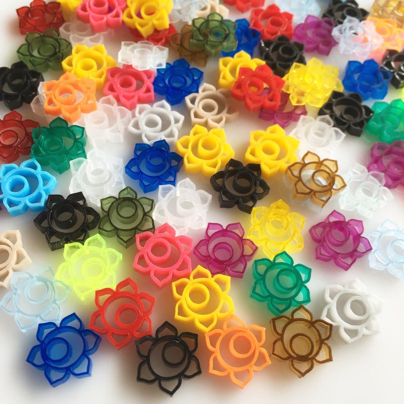 Holed Flower / 20 Pieces, 15mm