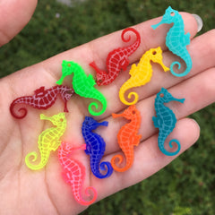Seahorse Charms / 10 Pieces, 30mm