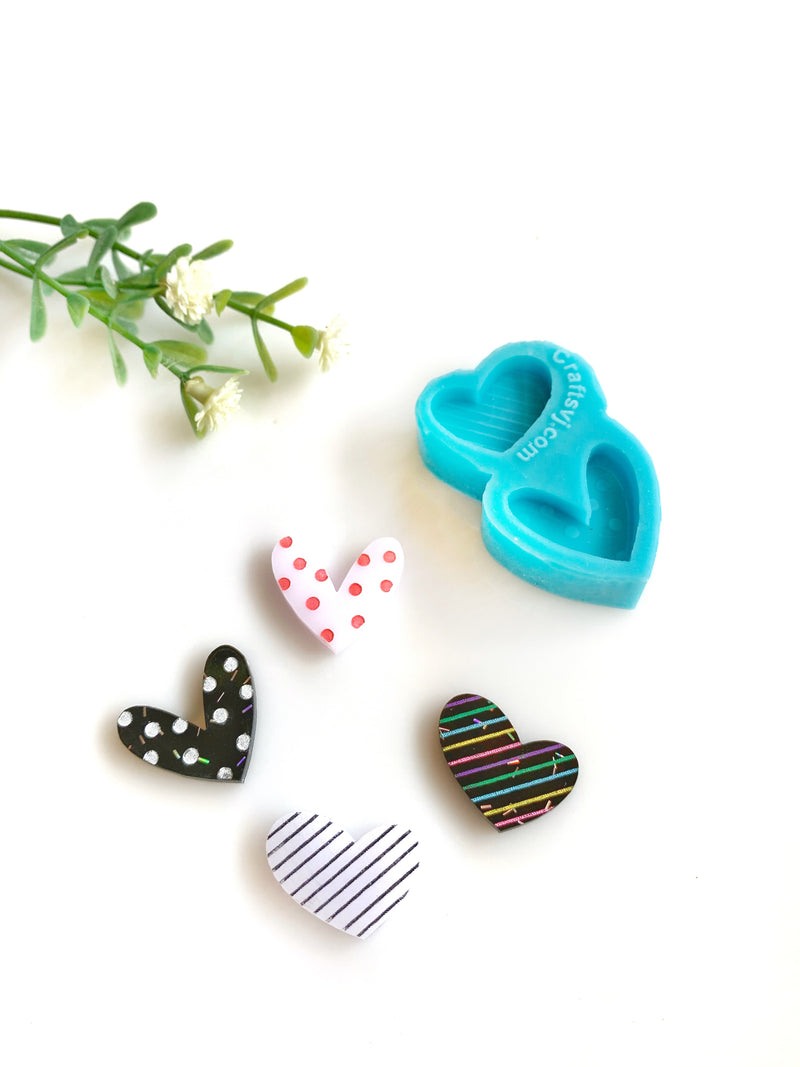 Striped and dotted hearts silicone mold / Molde de silicón de corazones con rayas y puntos