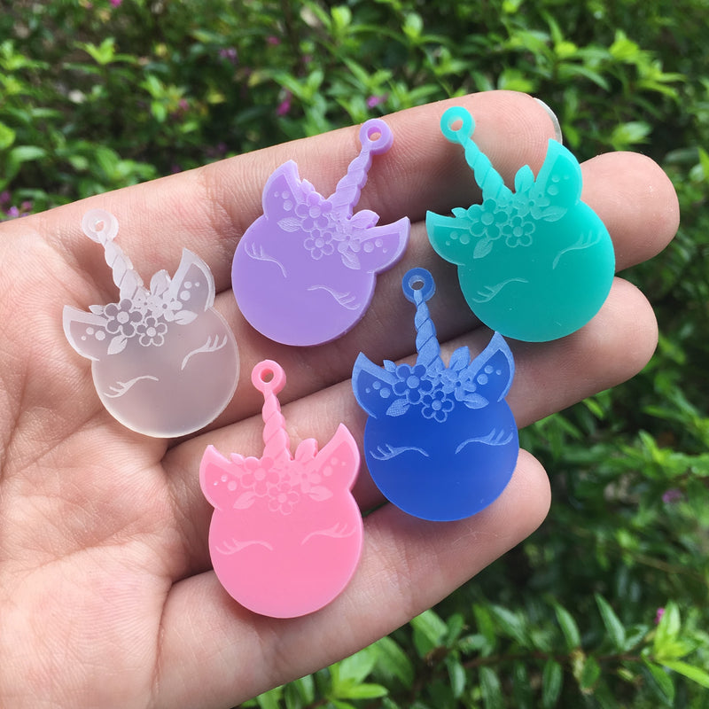 Unicorn heads charms / 5 Pieces (30mm)