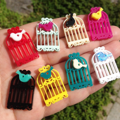 Birds (10mm) and Birdcages (30mm) / 16 Pieces