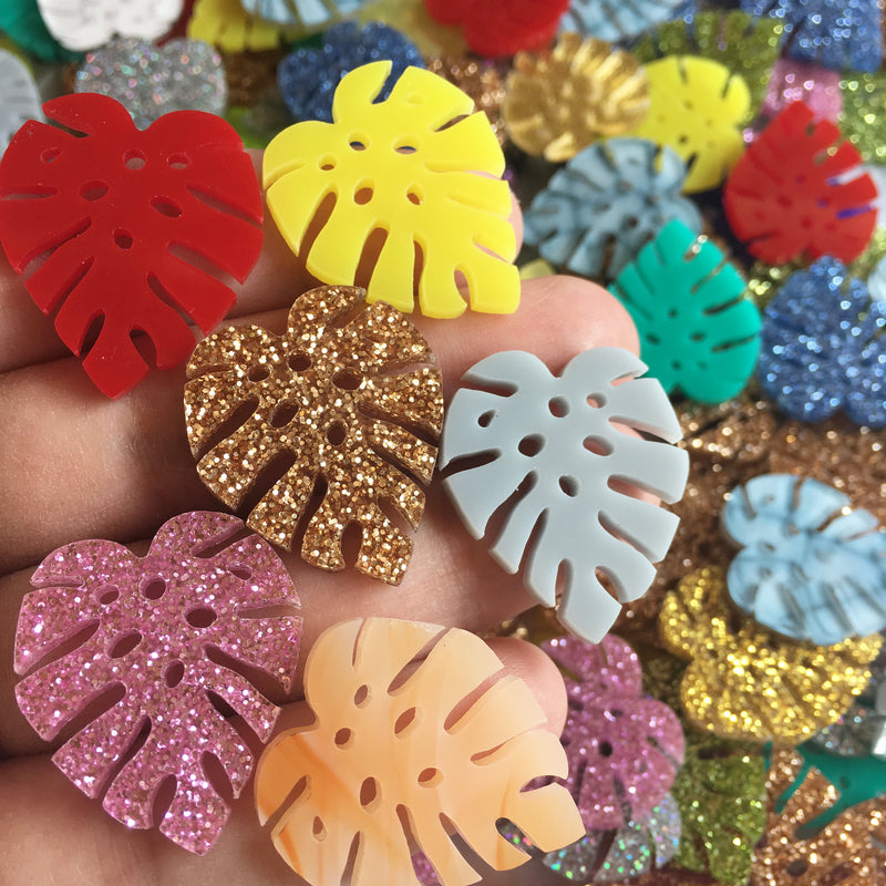 Colourful Leaves / 5 Pairs (10 Pieces), 30mm