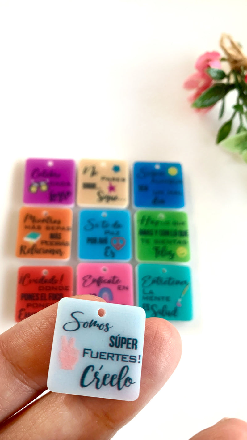 Charms con propósito impresos / 10 piezas, 20mm